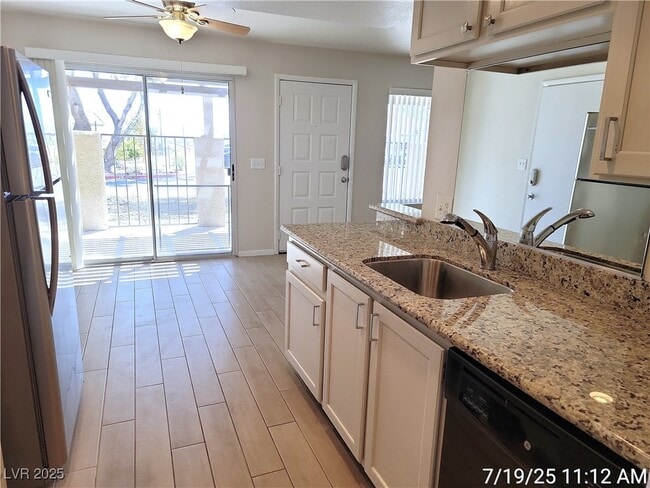 Building Photo - 1803 Plum Ct