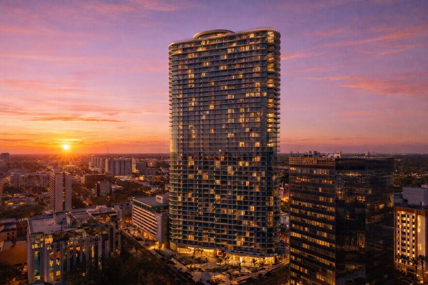 Building Photo - 400 Central Ave