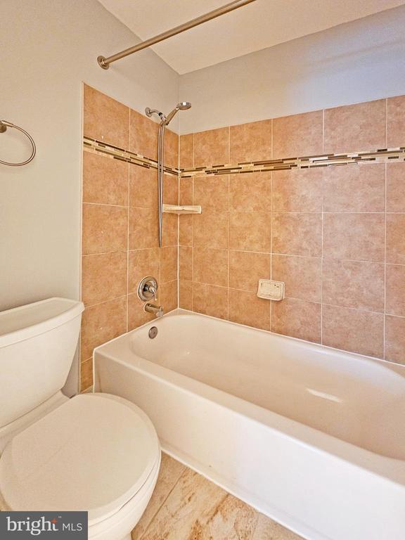 Building Photo - 3957 Hancock Forest Trail