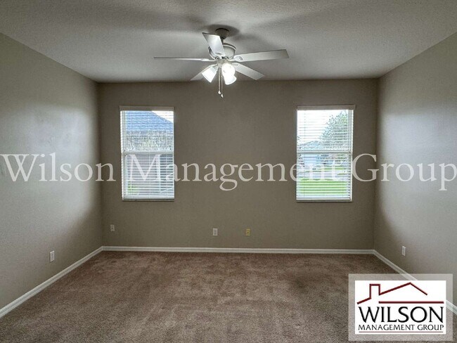 Building Photo - 5004 Adair Oak Dr