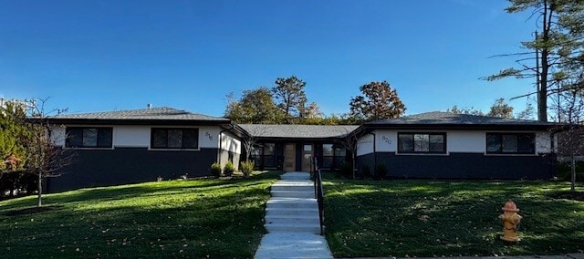 Building Photo - 820 Francis Pl