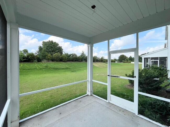 Building Photo - 812 Cainhoy Ct