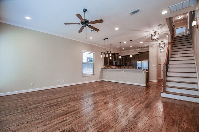 Building Photo - 5615 Kiam St