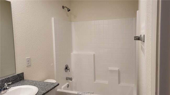 Building Photo - 1141 Aspen Dr