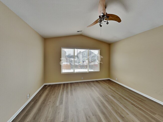 Building Photo - 1131 White Stone Way