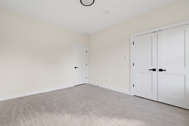 Building Photo - 12319 New Jordan Ln