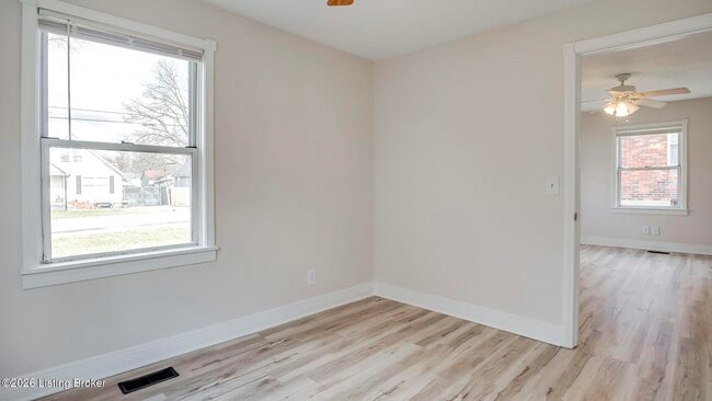 Building Photo - 3318 Van Winkle Dr