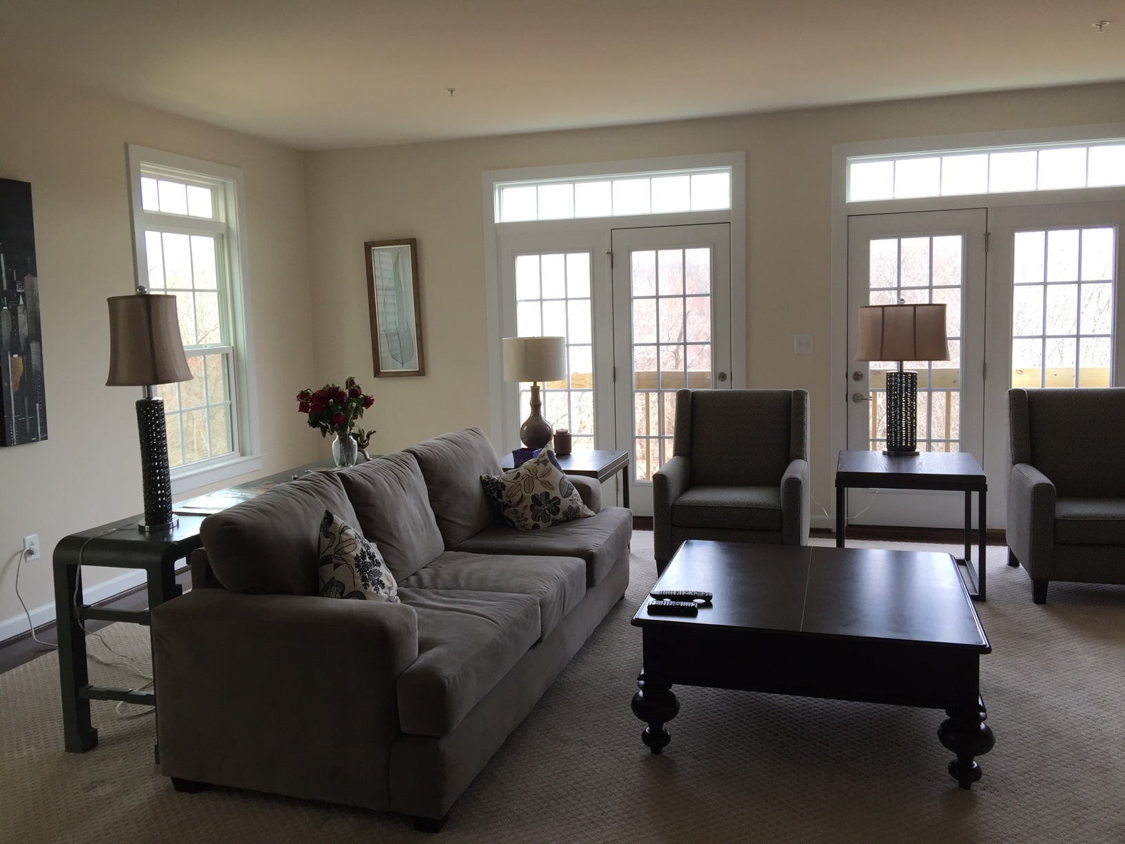 The Living Room - 5423 Stream Bank Ln
