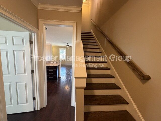 Building Photo - 11 Shadwell St