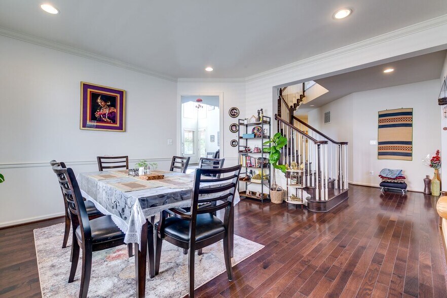 Building Photo - 23582 Prosperity Ridge Pl