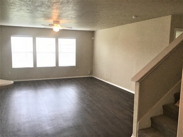 Building Photo - 9530 Belleclarie Ln