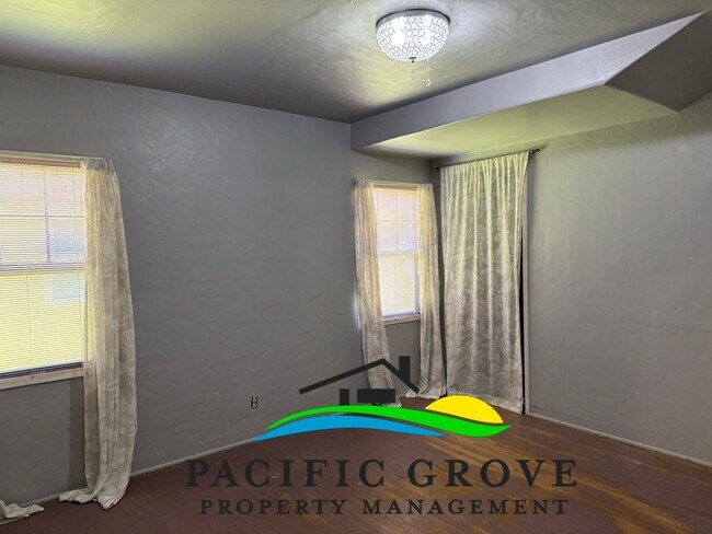 Building Photo - Delightful 3-Bedroom, 2 bath home in Pacif...