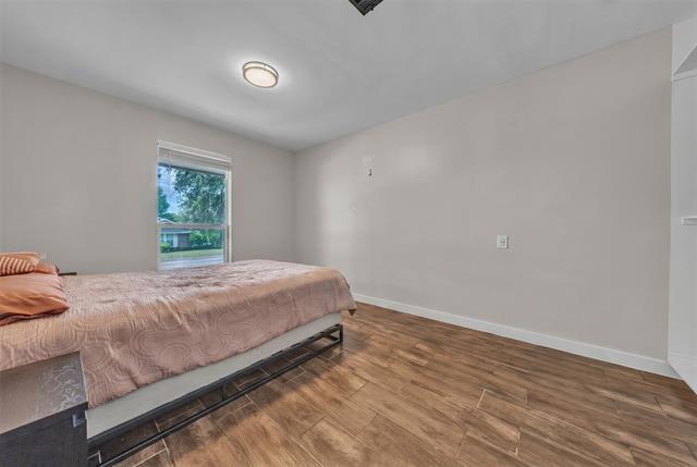 Building Photo - 6801 Penhurst Dr