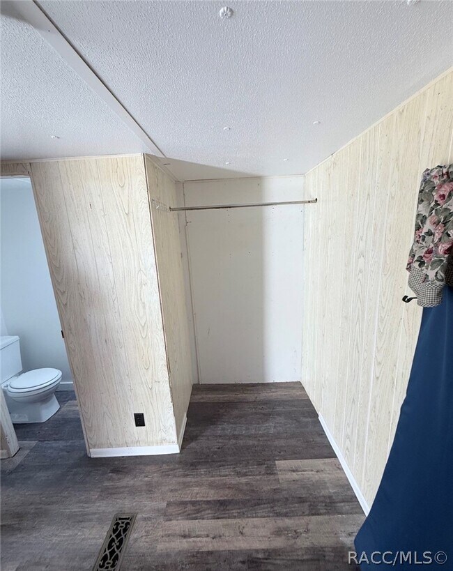 Building Photo - 6563 W Cyrus St