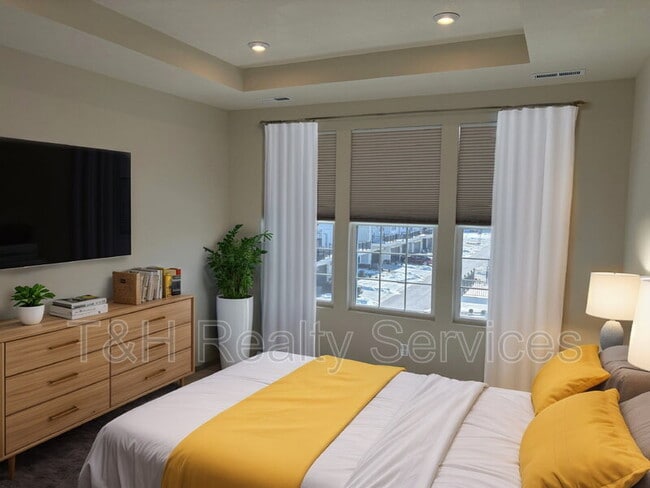 Building Photo - 1734 Blenker Dr