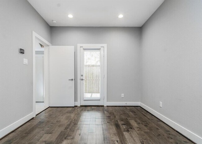 Building Photo - 8409 Hempstead Rd