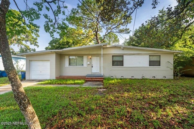 Primary Photo - 5941 Caribbean Dr S