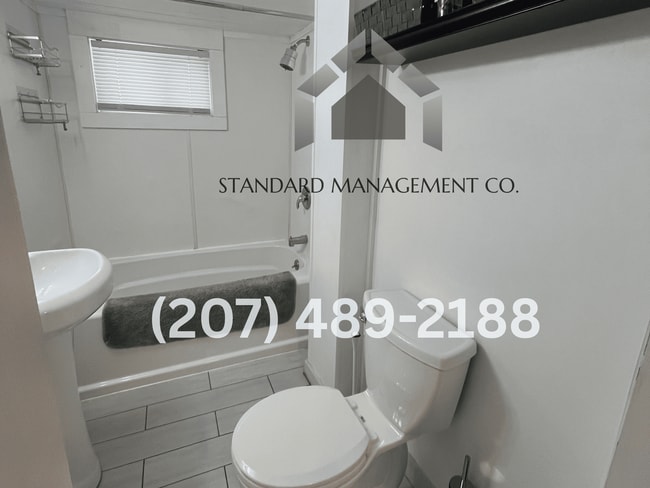 Building Photo - 3 Baker St