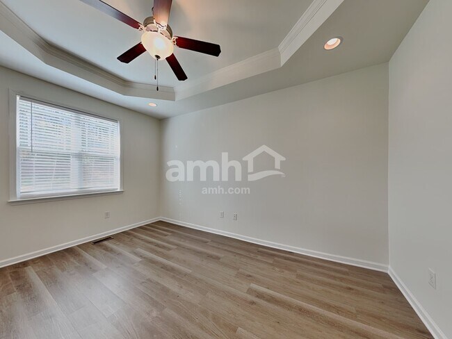 Building Photo - 192 Meadow Loop Dr