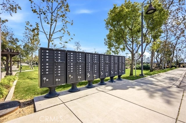 Building Photo - 2880 E Via Fiano