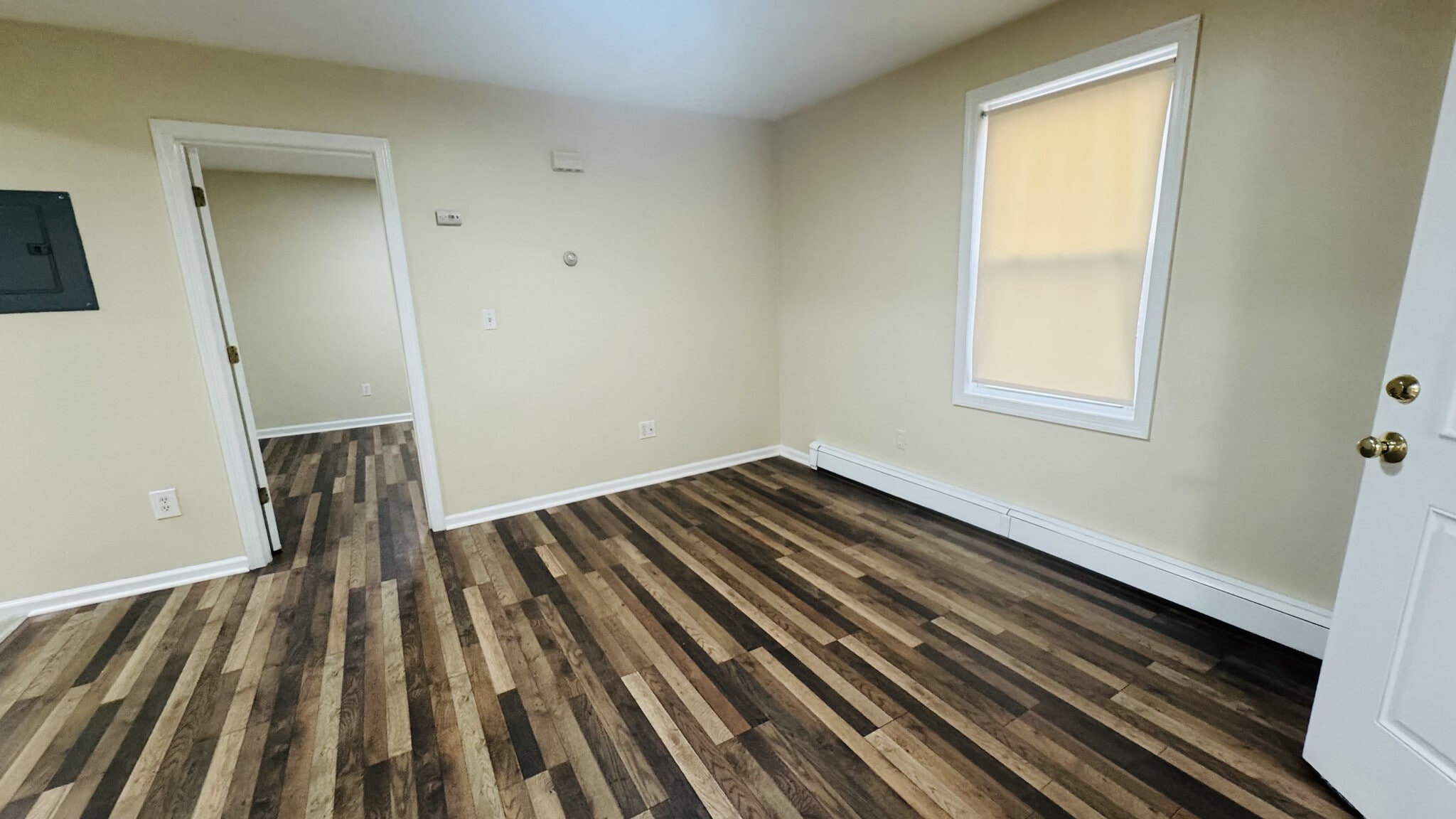 Living Room - 58 Kent St