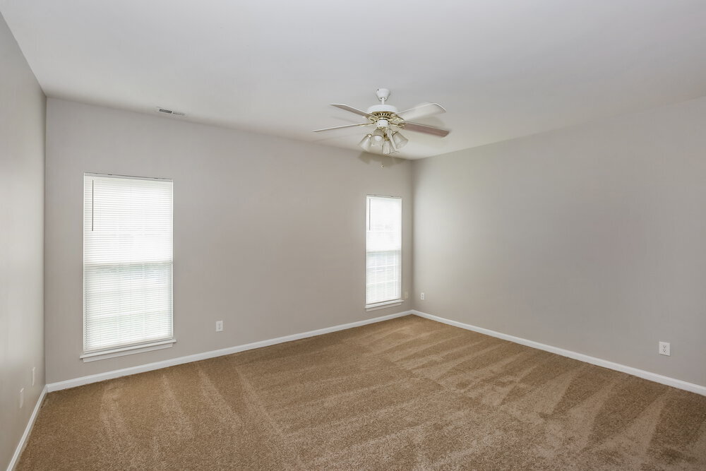 Building Photo - 9908 Spring Park Dr