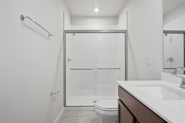 Building Photo - 724 Cantaberry Dr