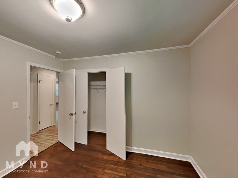 Building Photo - 4202 Grissom St