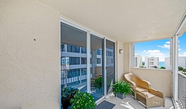 Building Photo - 3581 S Ocean Blvd