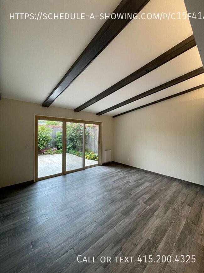Building Photo - 211 Hacienda-