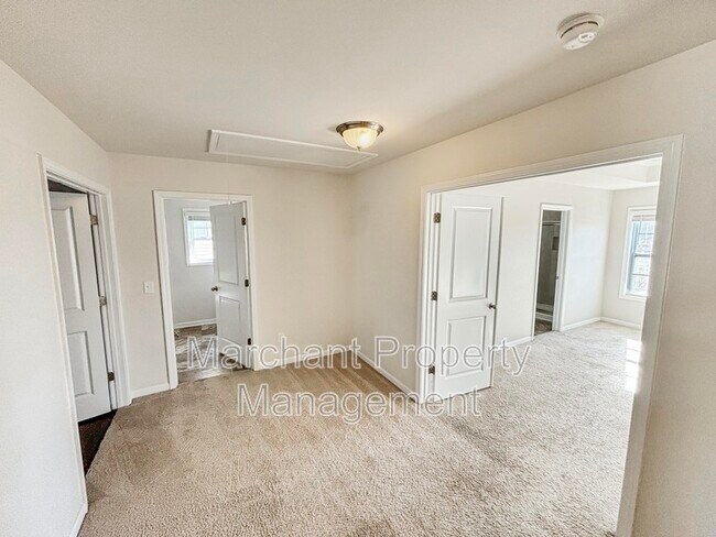 Building Photo - 602 Waymeet Dr
