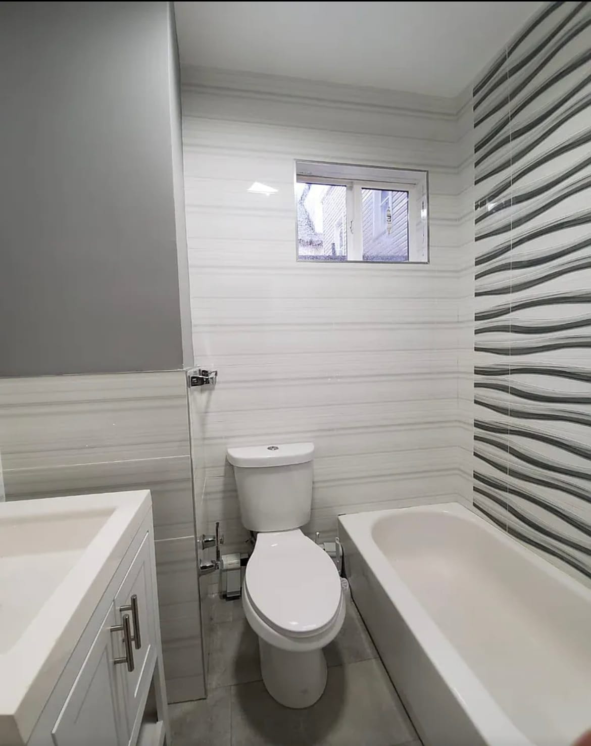 164 Delaware Ave 1R - 166 Delaware Ave