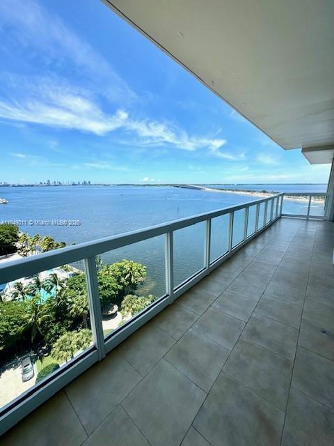 Building Photo - 2451 Brickell Ave