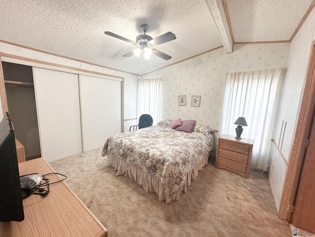 Building Photo - 13440 E 46th St