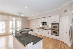 Building Photo - 6221 Spalding Dr