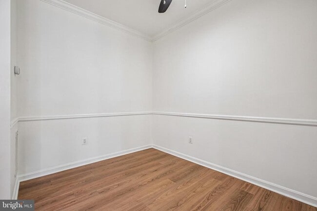 Building Photo - 8 Crusader Ct