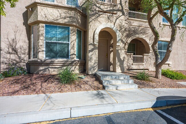 Building Photo - 10550 W Alexander Rd