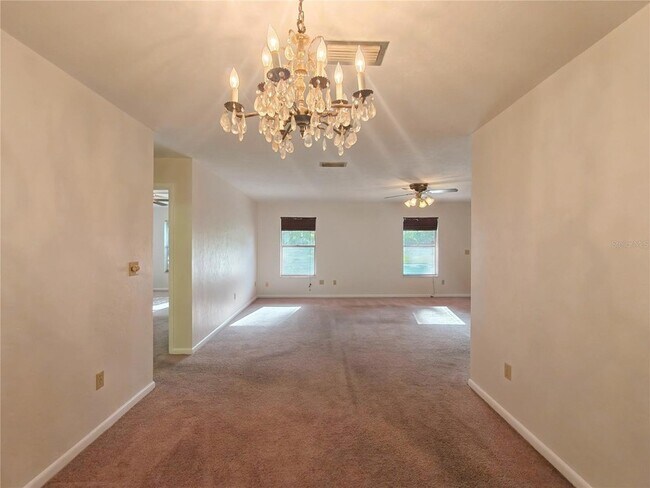 Building Photo - 6133 NW 33 St