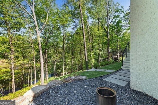 Building Photo - 3290 Dunlop Ct