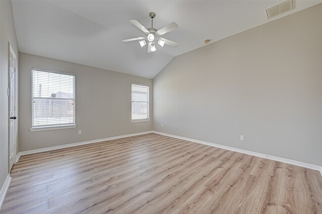 Building Photo - 5602 Eagle Sky Blvd
