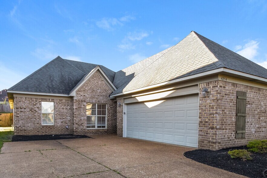 Building Photo - 4254 Markston Dr