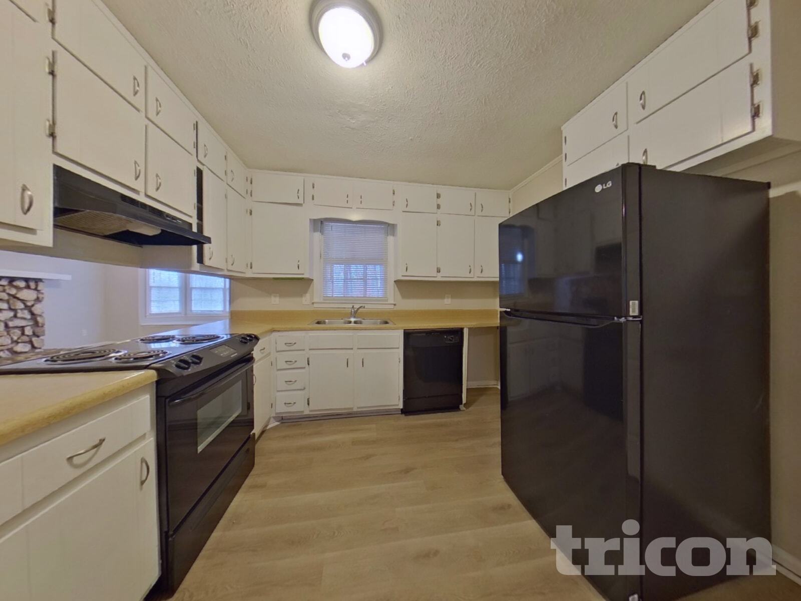 Building Photo - 5020 Horton Pl