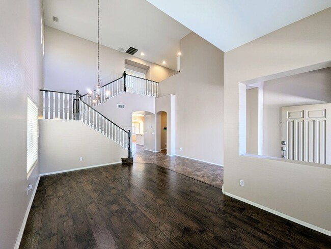 Building Photo - 17453 W Navajo St