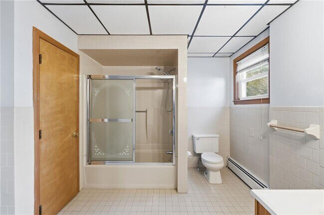 Building Photo - 93 Oakland Ave