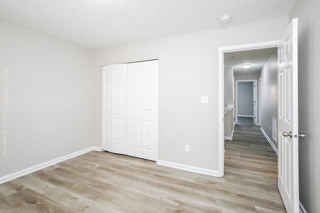 Building Photo - 11435 Arches Dr