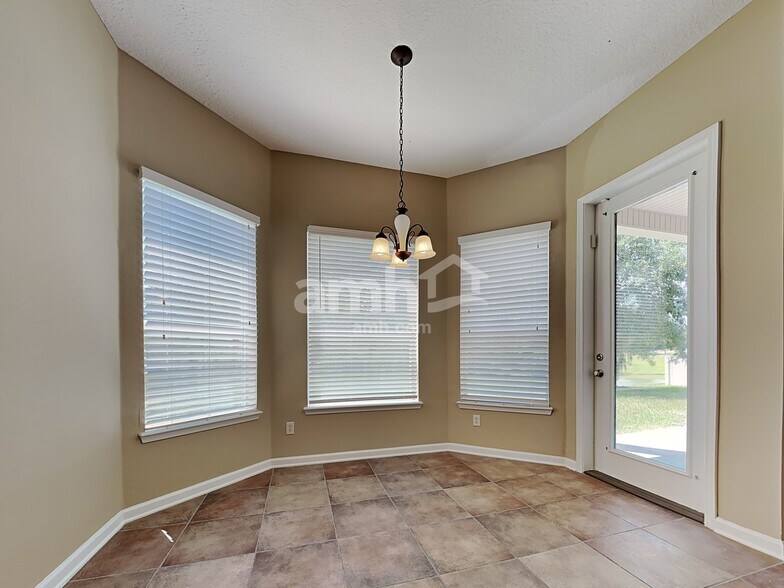 Building Photo - 11326 Scenic Point Cir