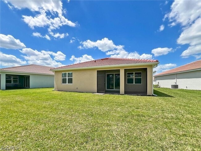 Building Photo - 3804 Crosswater Dr