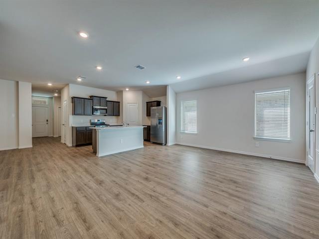 Building Photo - 3925 Limestone Blf Dr