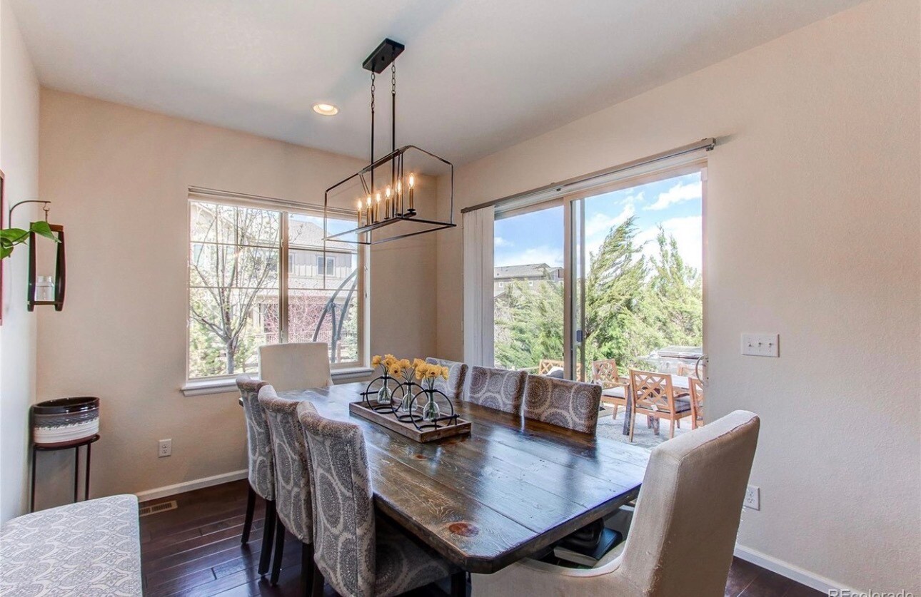 Building Photo - 14969 Melco Ave