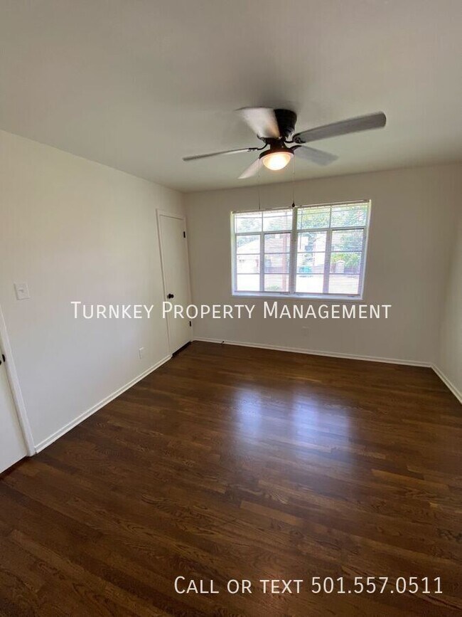 Building Photo - 623 Sherman St